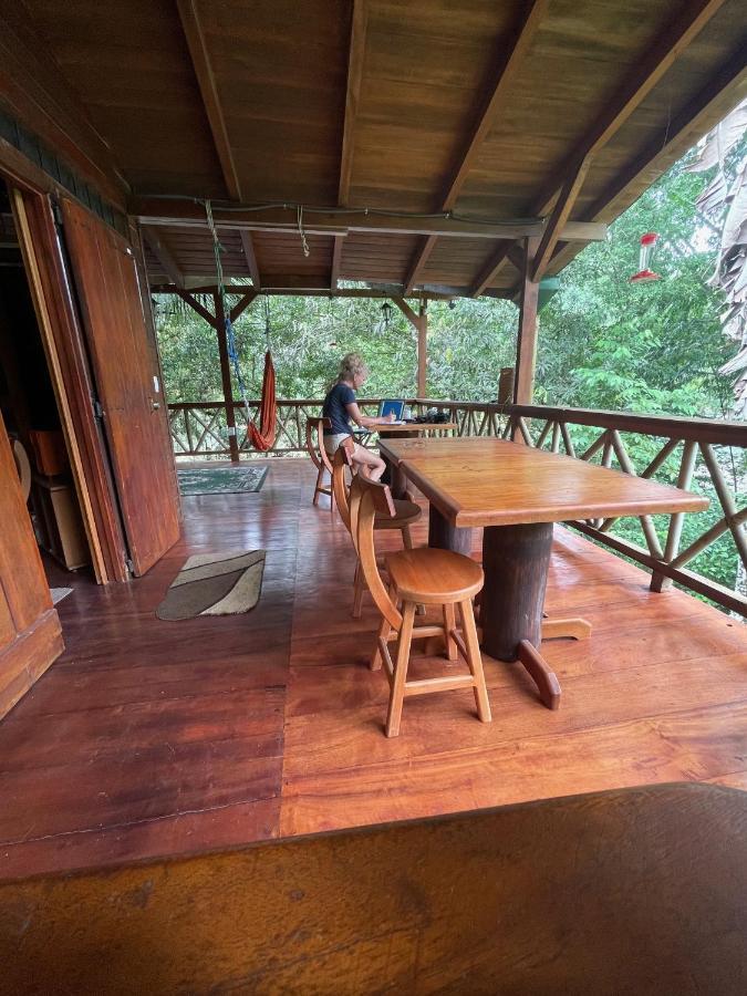 Caoni Riverside Lodge Puerto Quito Zewnętrze zdjęcie