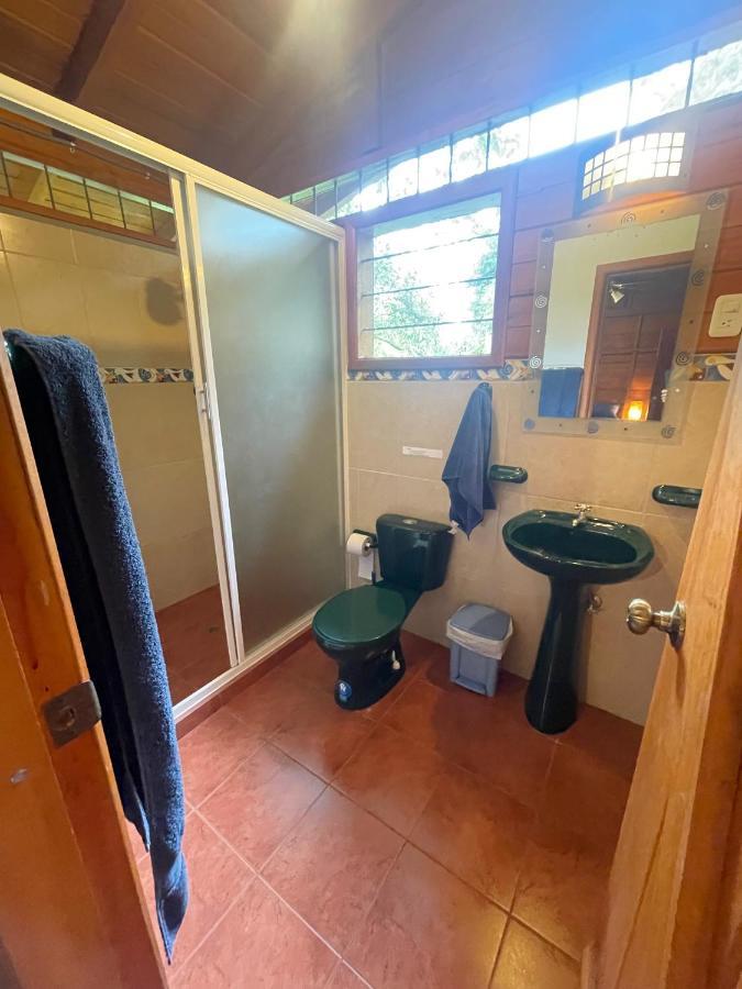 Caoni Riverside Lodge Puerto Quito Zewnętrze zdjęcie