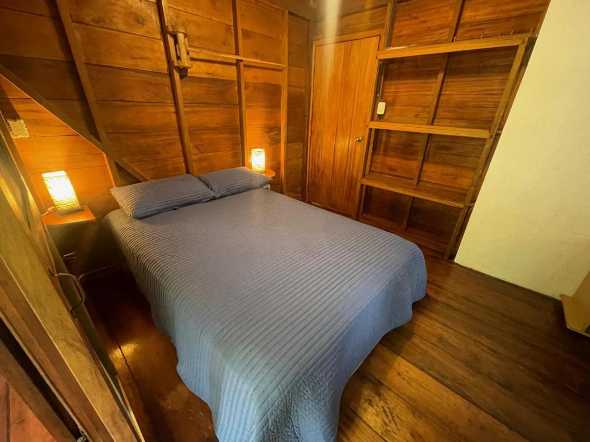 Caoni Riverside Lodge Puerto Quito Zewnętrze zdjęcie
